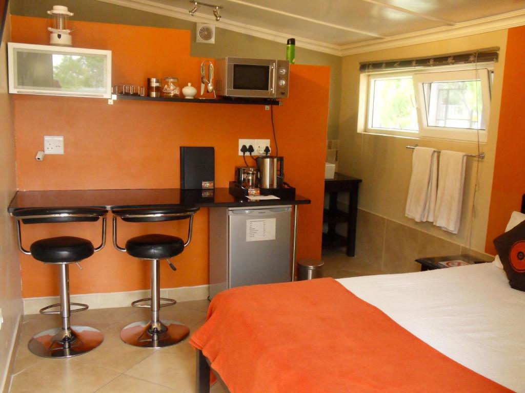 Haus Holzapfel Hotel Beaufort West Room photo